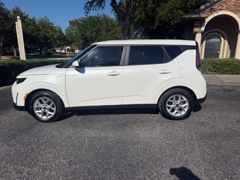 2025 Kia Soul - $20,988