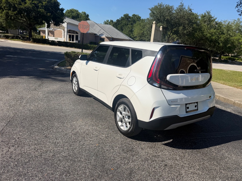 2025 Kia Soul - $20,988