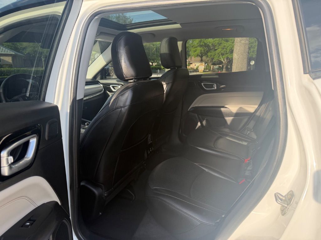 2022 Jeep Compass - $24,988