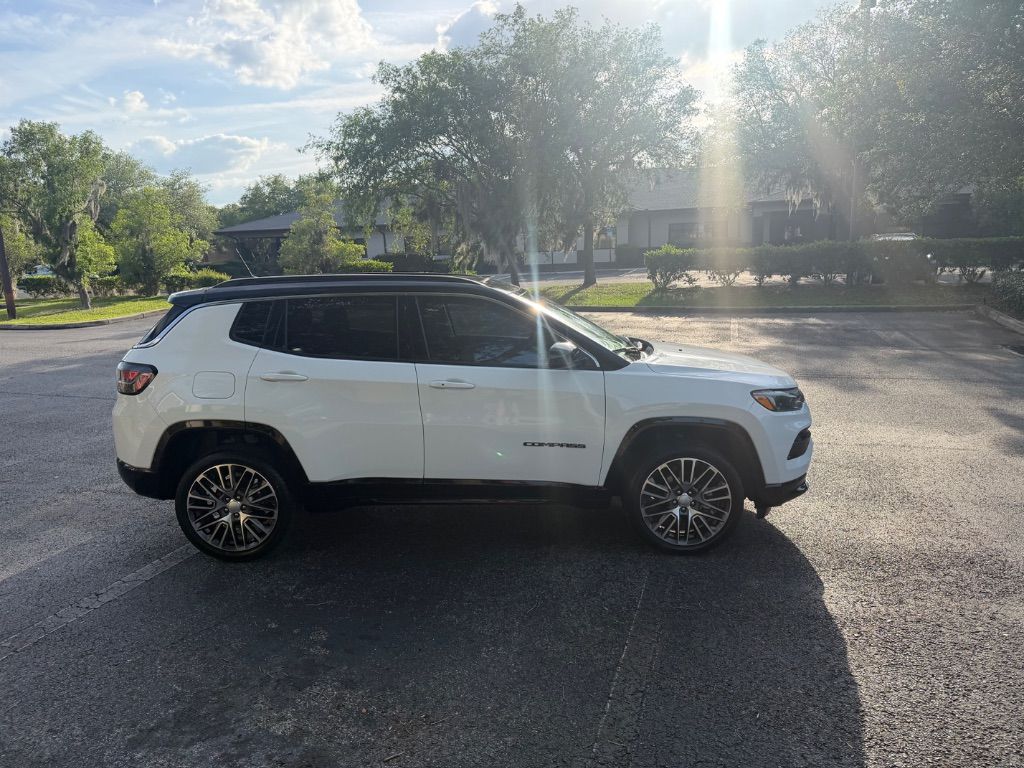 2022 Jeep Compass - $24,988