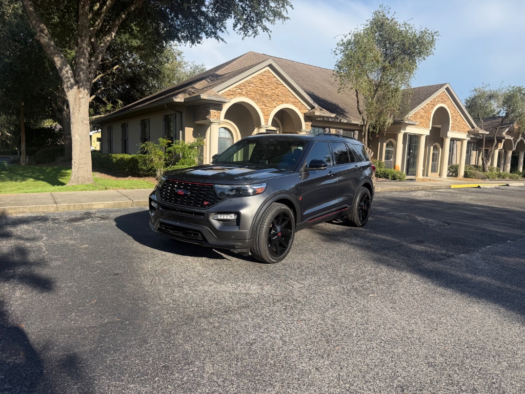 2020 Ford Explorer - $31,988