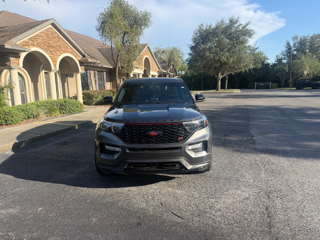 2020 Ford Explorer - $31,988