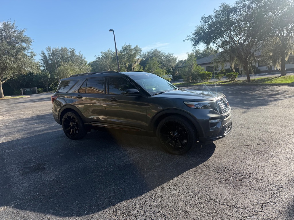 2020 Ford Explorer - $31,988
