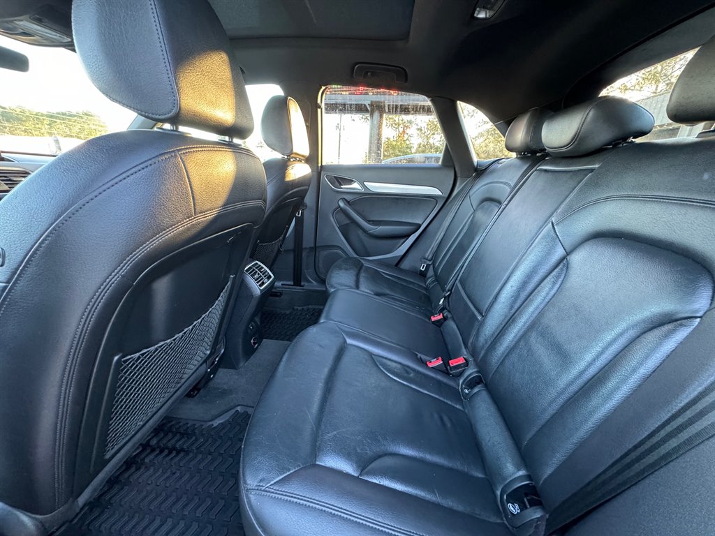 2018 AUDI Q3 SUV / Crossover - $15,900