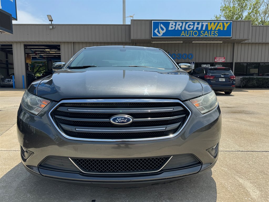 2015 Ford Taurus Limited photo
