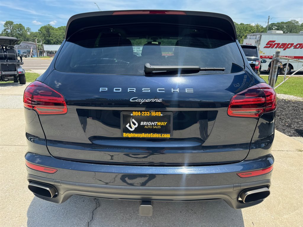 2016 Porsche Cayenne  photo