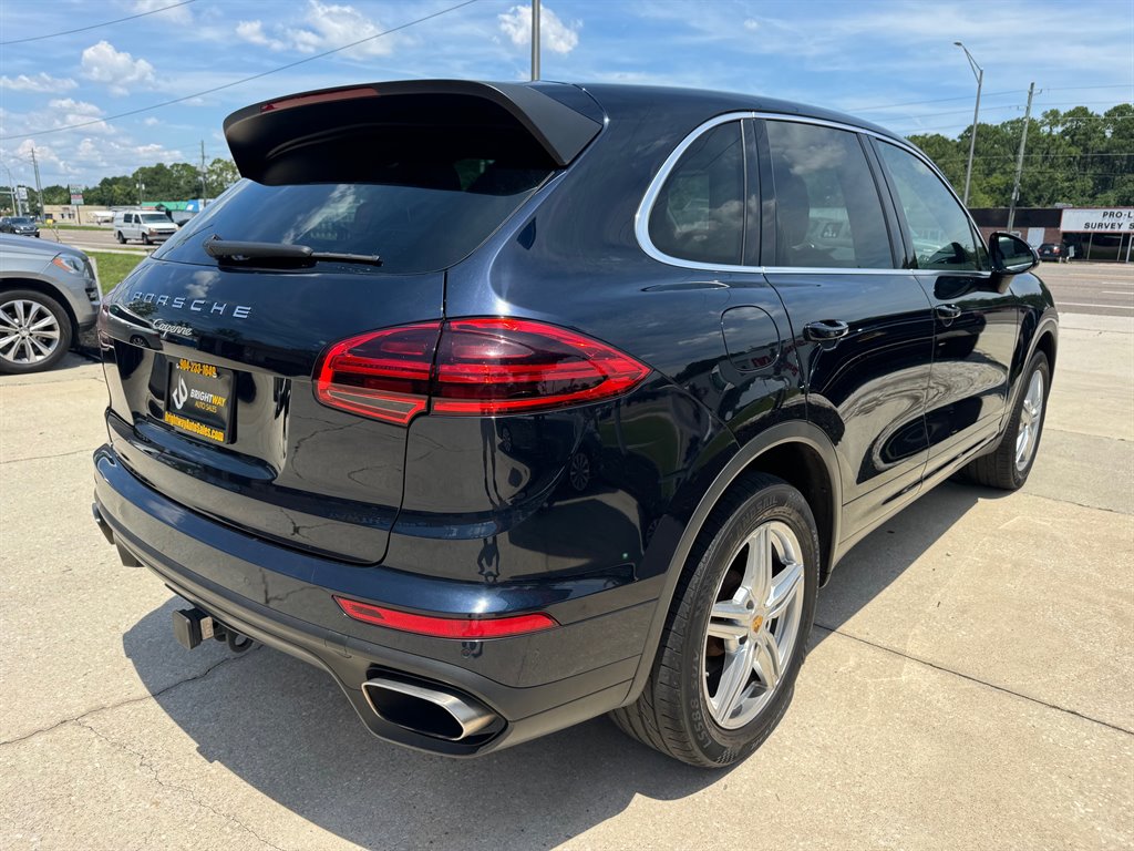2016 Porsche Cayenne  photo