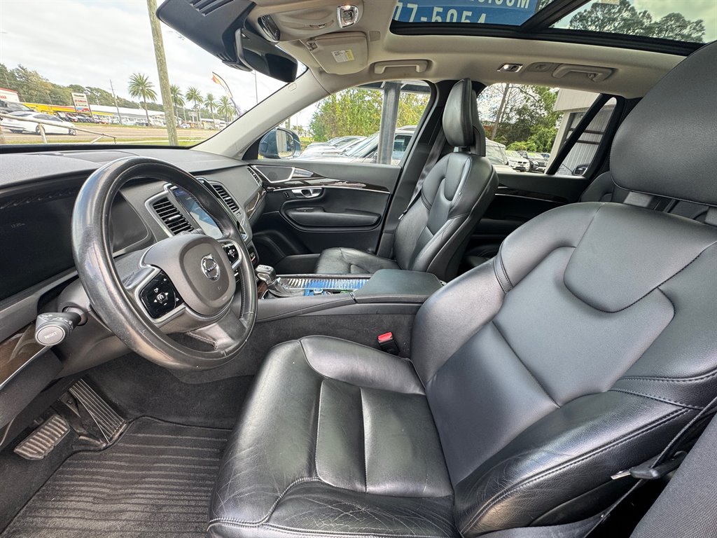 2018 Volvo XC90 - $17,900