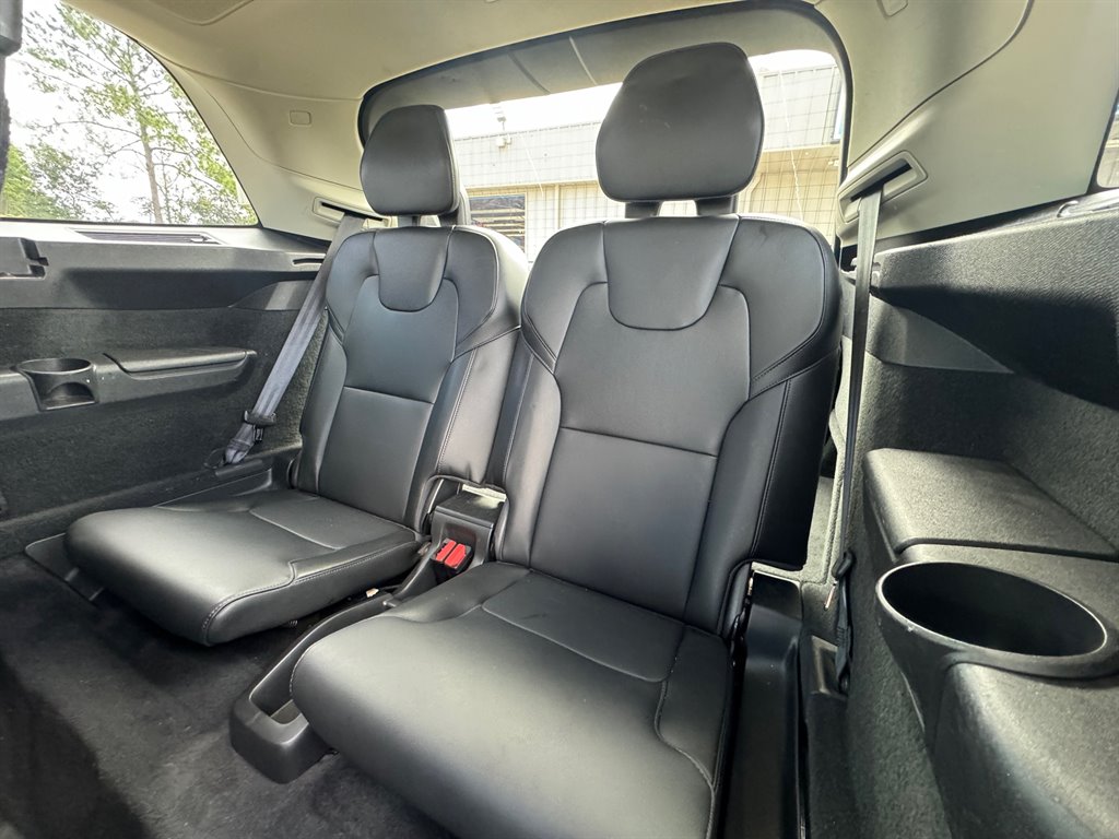 2018 Volvo XC90 - $17,900