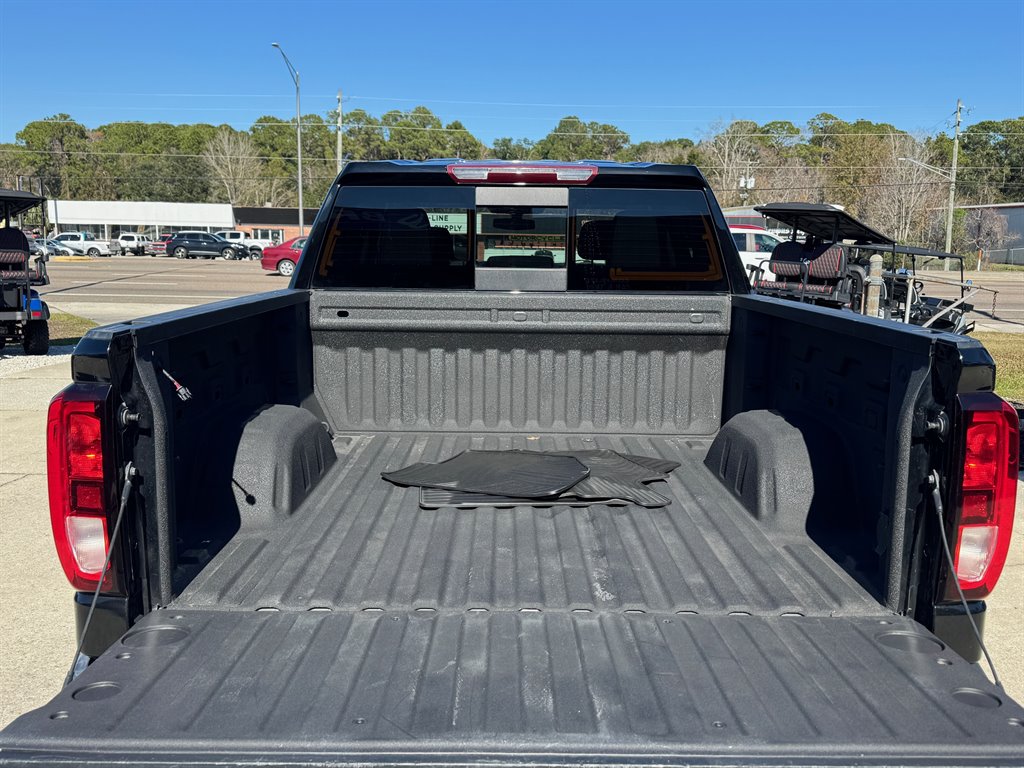 2019 GMC Sierra 1500 SLE photo