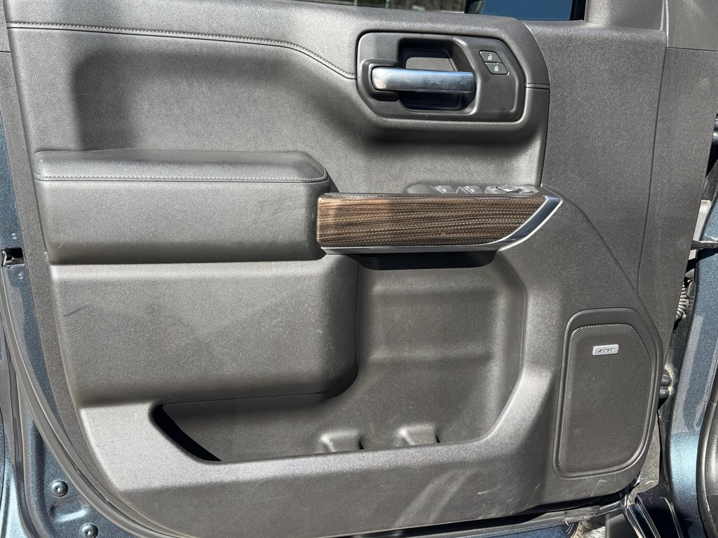 2019 Chevrolet Silverado 1500 LT TB photo