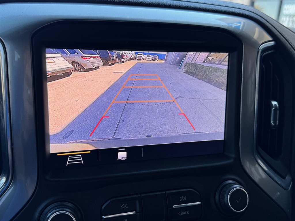 2019 Chevrolet Silverado 1500 LT TB photo