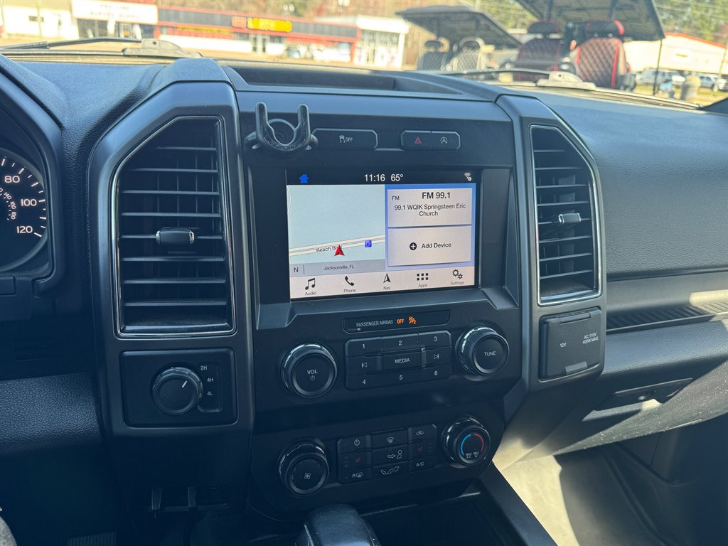 2019 Ford F150 XLT photo