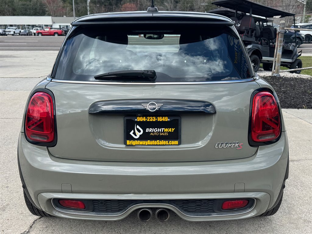 2019 MINI Cooper S photo