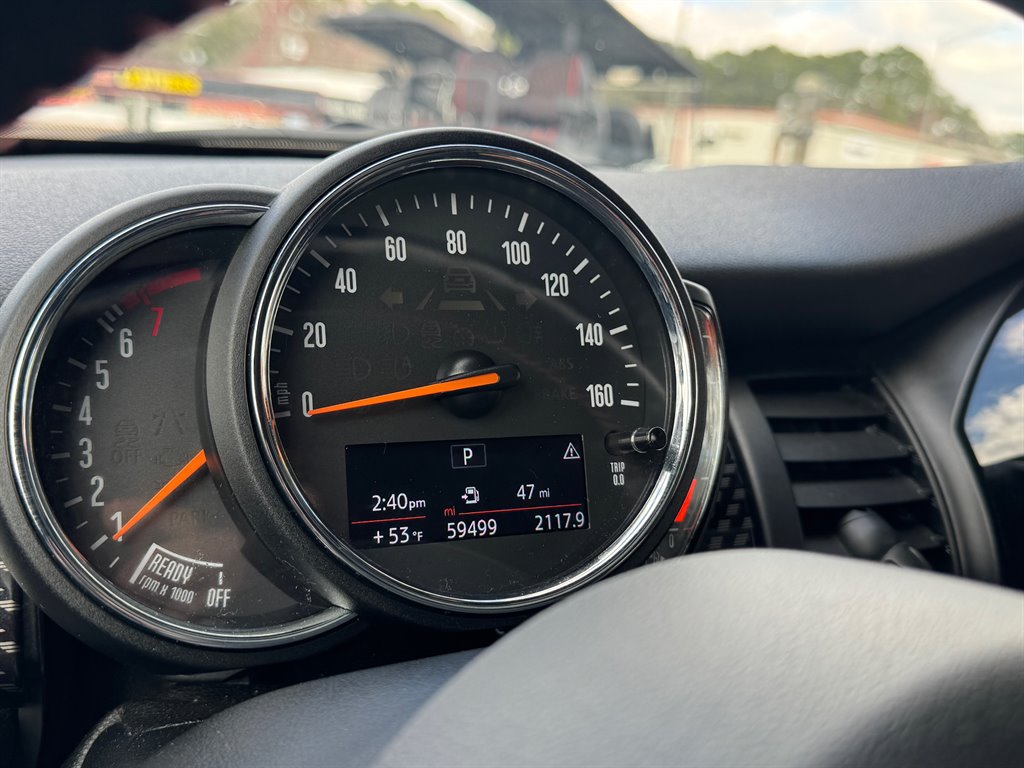 2019 MINI Cooper S photo