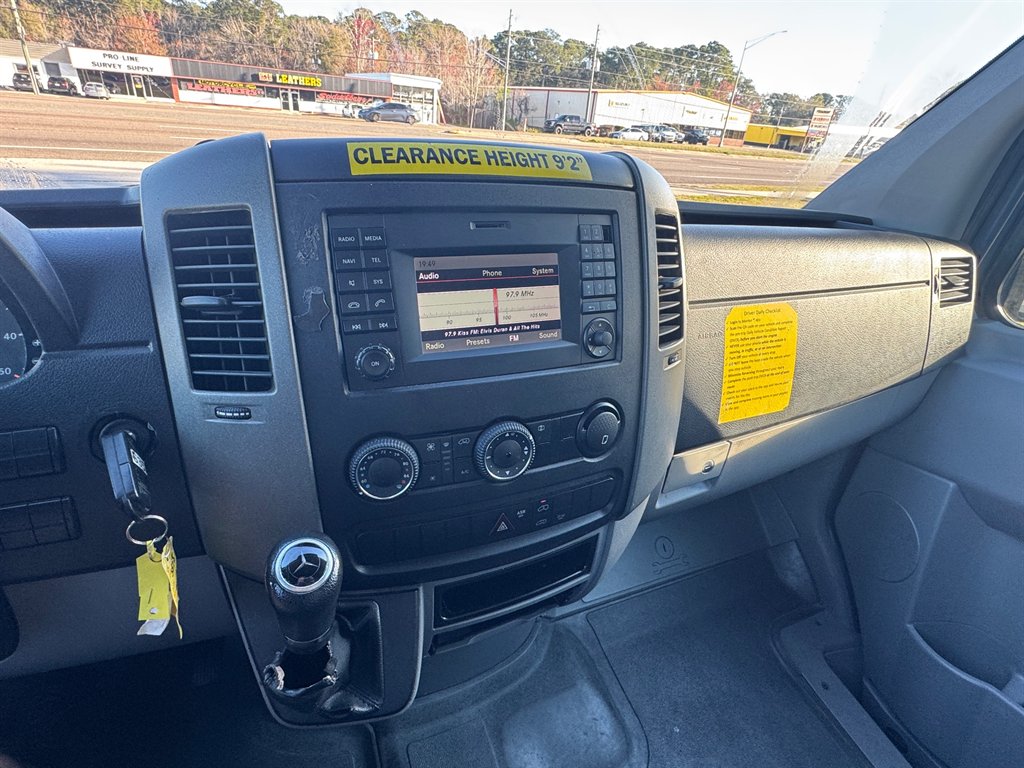 2018 Mercedes-Benz Sprinter 2500 STD Roof photo