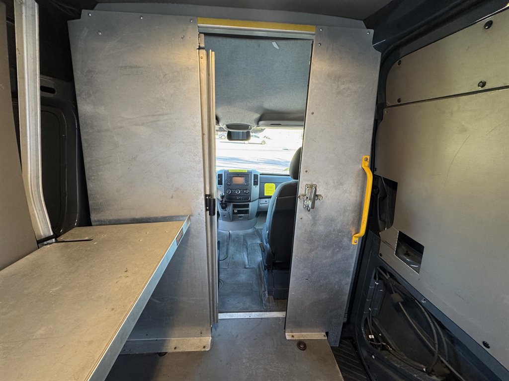 2018 Mercedes-Benz Sprinter 2500 STD Roof photo