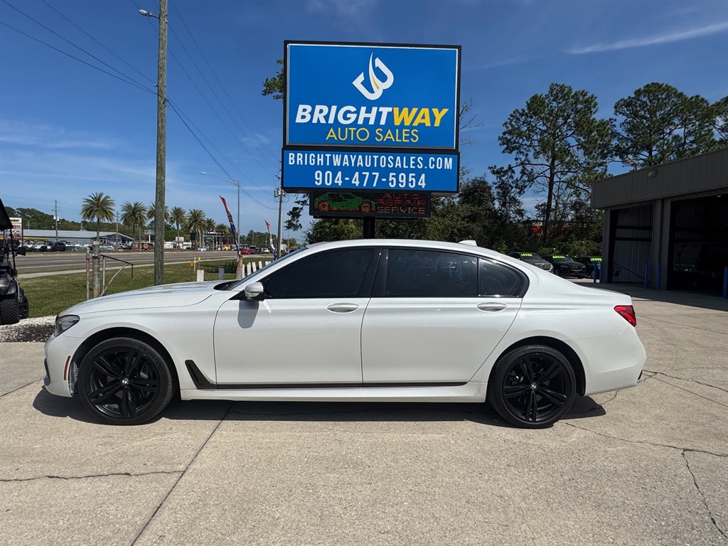 2018 BMW 7-Series 740i photo