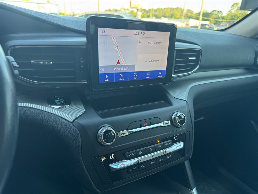 2020 Ford Explorer XLT photo