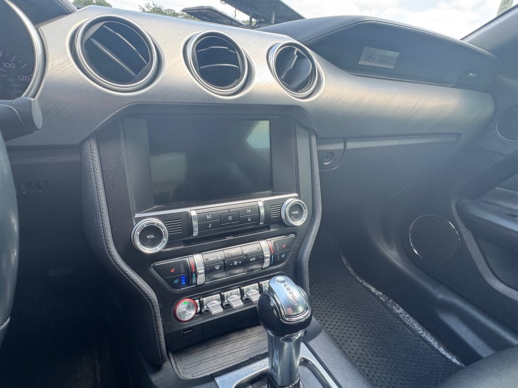 2018 Ford Mustang ECO Premium photo