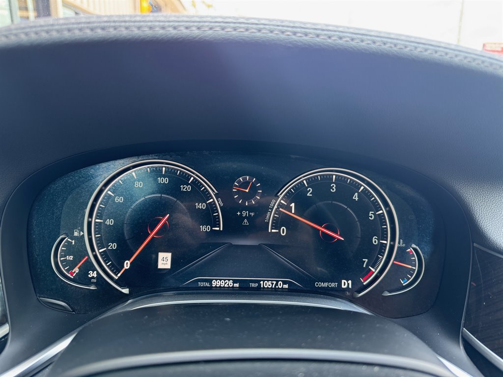 2019 BMW 7-Series 740i photo