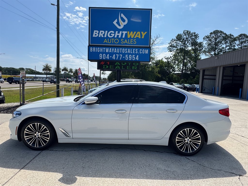 2018 BMW 5-Series 530i photo