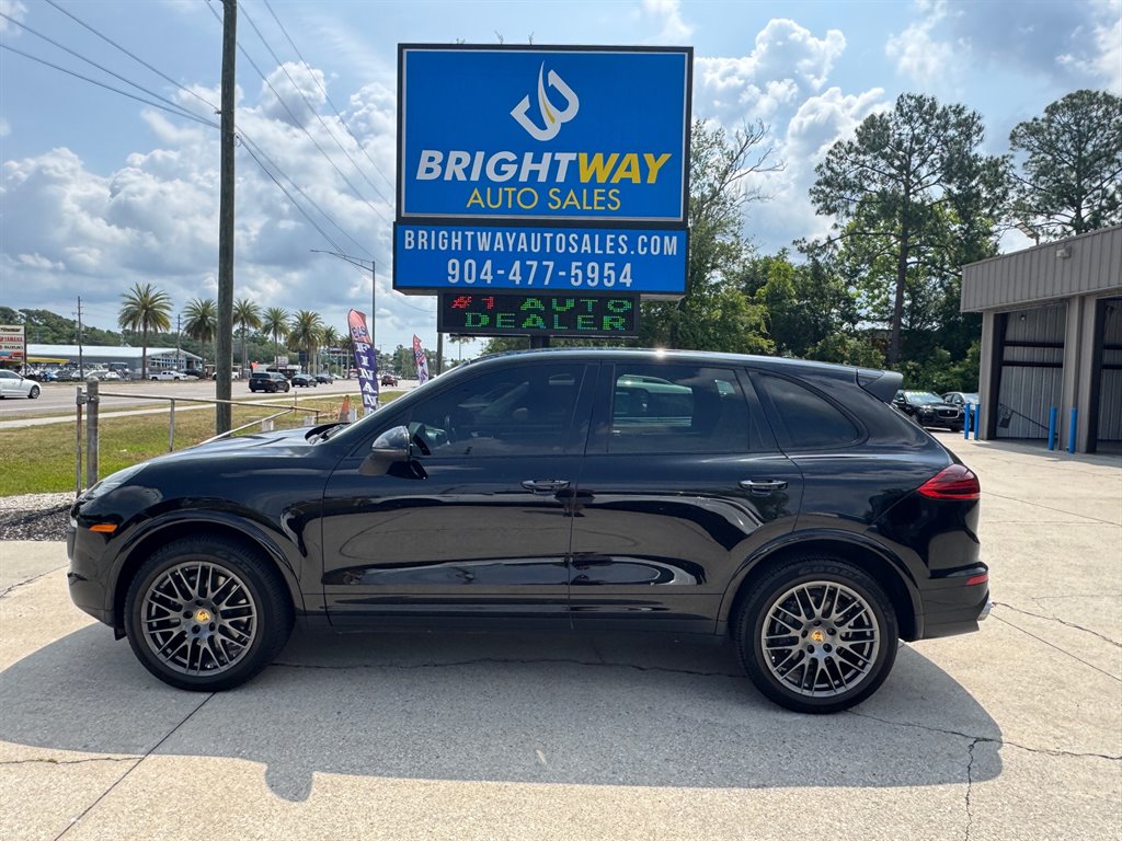 2018 Porsche Cayenne Platinum Edition photo