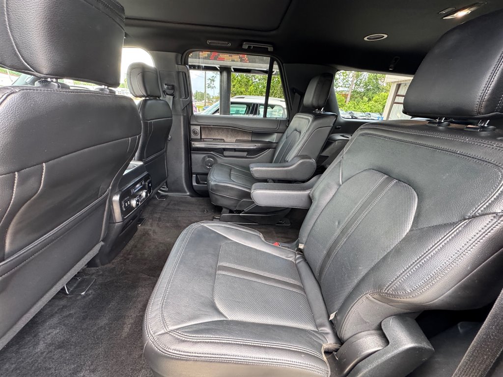 2018 Ford Expedition Max Limited photo
