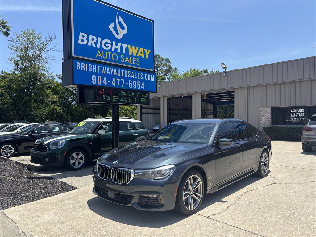 2016 BMW 7-Series 740i photo