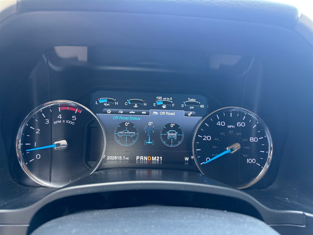 2017 Ford F250sd Lariat photo