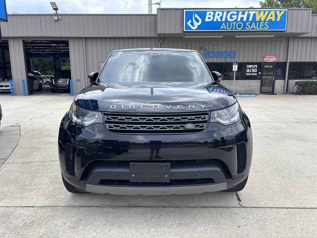 2020 Land Rover Discovery - $17,900