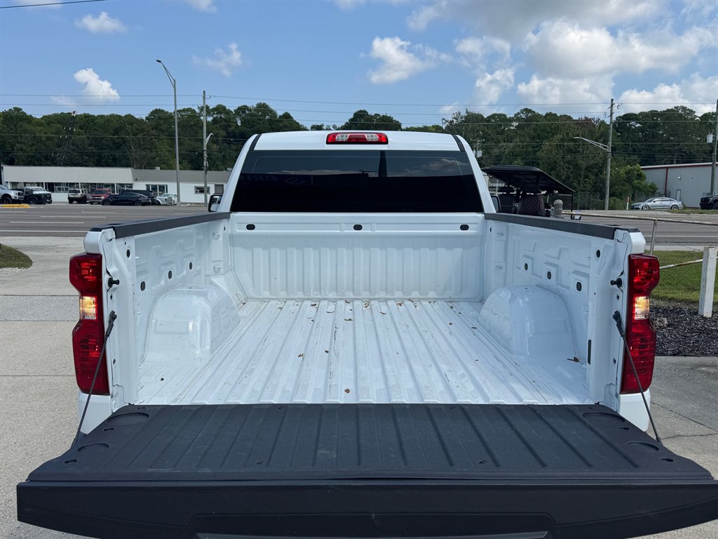 2024 Chevrolet Silverado 1500 photo 4