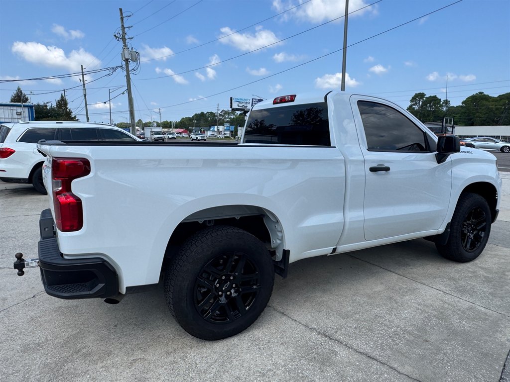 2024 Chevrolet Silverado 1500 photo 5