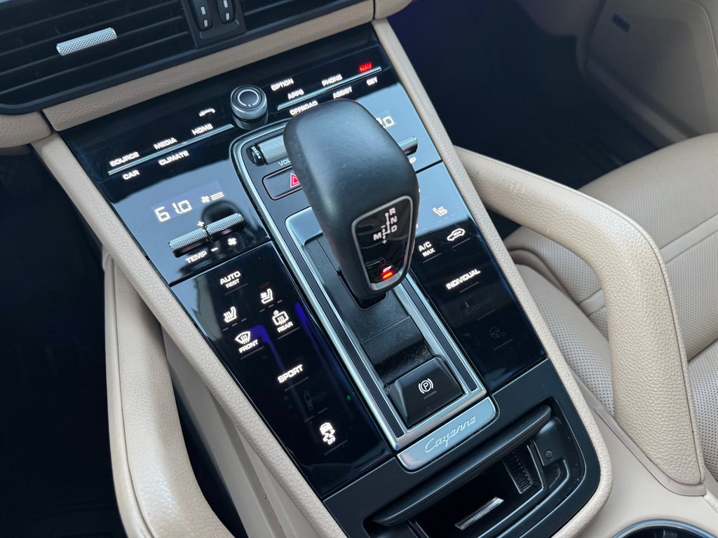 2019 Porsche Cayenne - $29,900