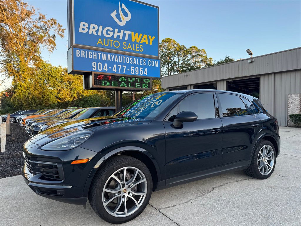Blue (Dark) 2019 Porsche Cayenne SUV / Crossover All-Wheel Drive Automatic
