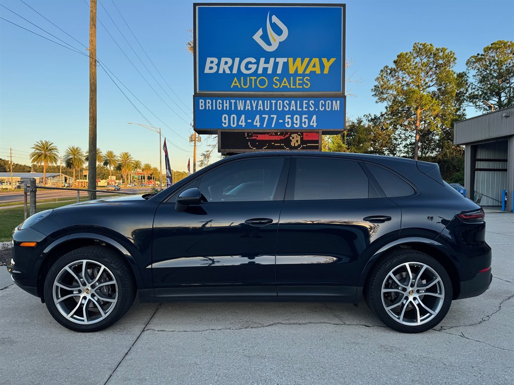 2019 Porsche Cayenne - $29,900