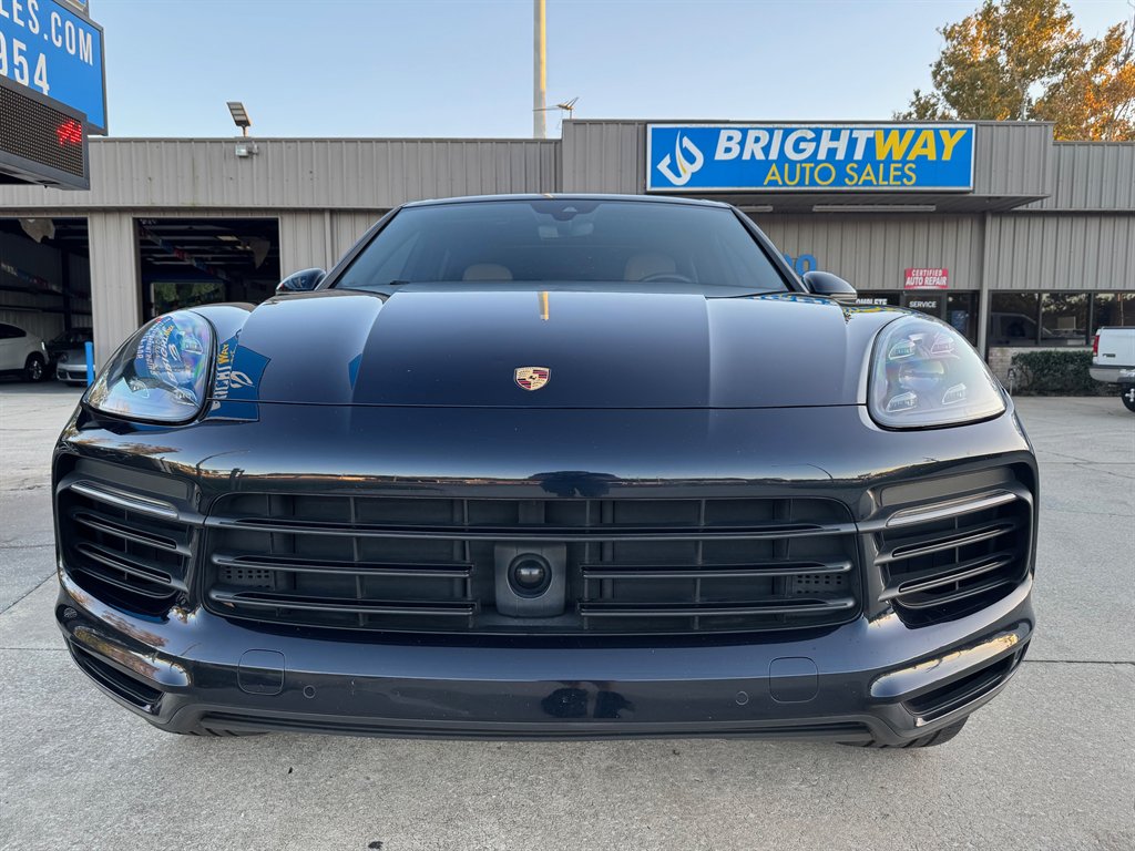 2019 Porsche Cayenne - $29,900