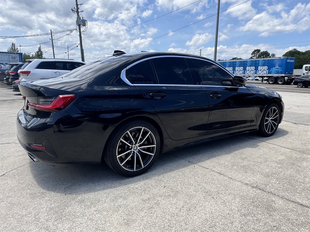 2021 BMW 3 Series - $20,900