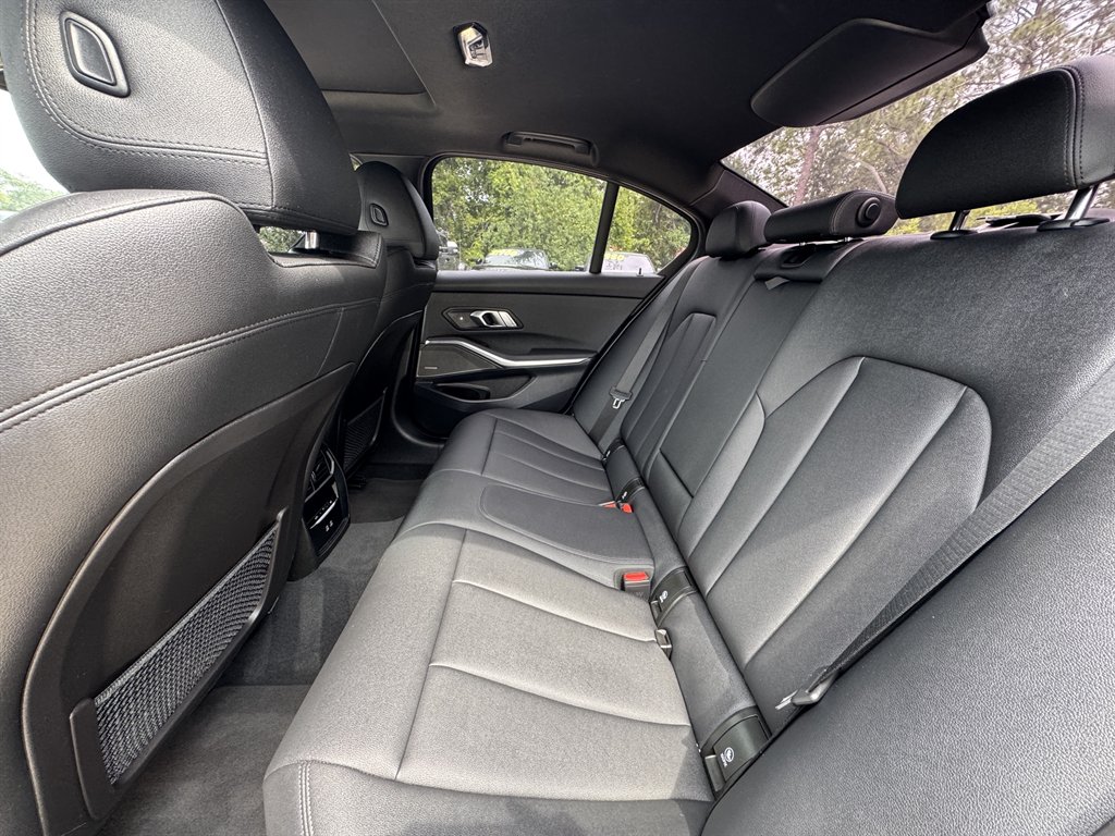2021 BMW 3 Series - $20,900