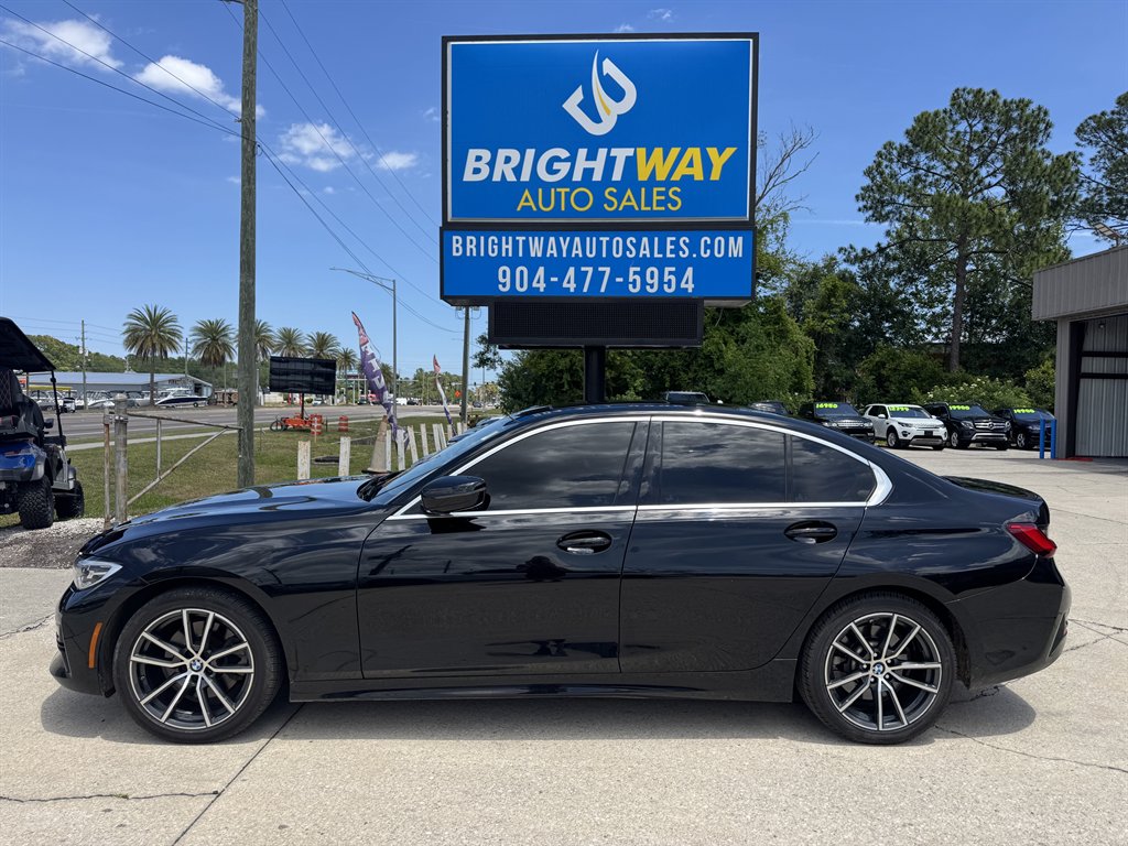 2021 BMW 3 Series - $20,900