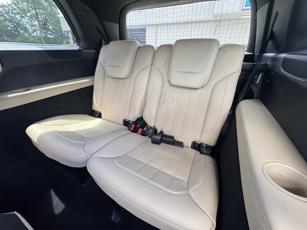 2017 Mercedes-Benz GLS - $20,900