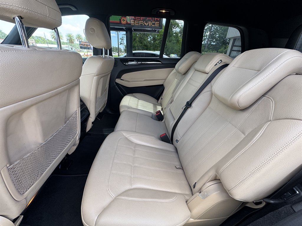 2017 Mercedes-Benz GLS - $20,900