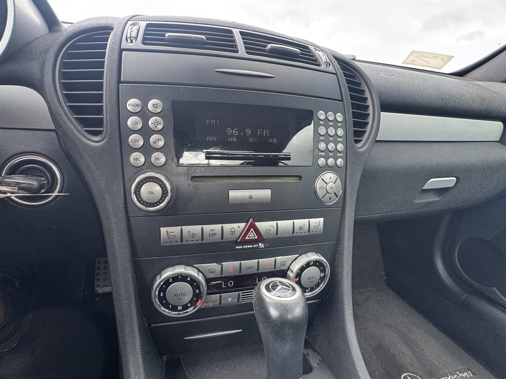 2005 Mercedes-Benz SLK-Class - $10,900