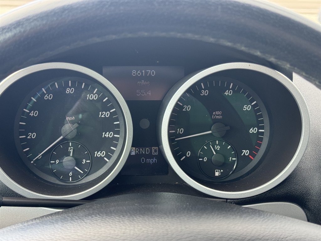 2005 Mercedes-Benz SLK-Class - $10,900