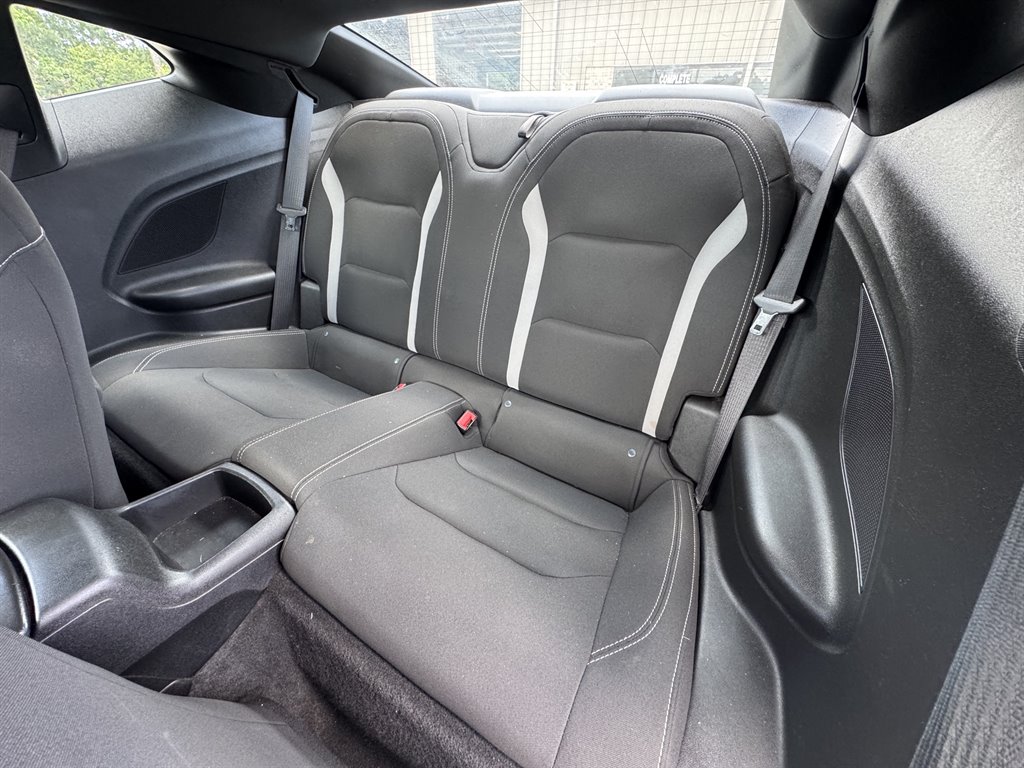 2020 Chevrolet Camaro - $18,900