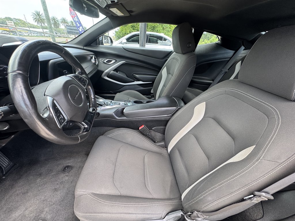 2020 Chevrolet Camaro - $18,900