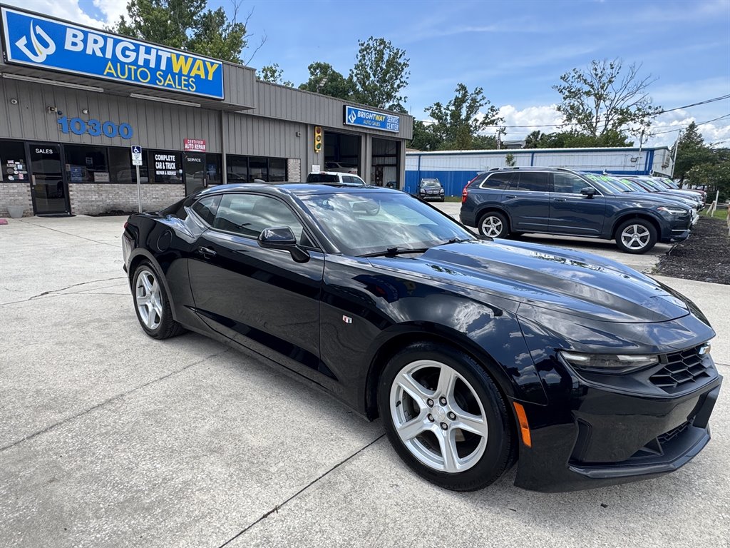2020 Chevrolet Camaro - $18,900