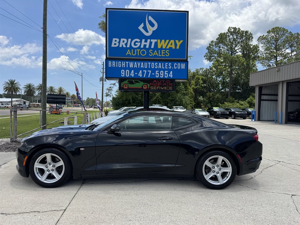2020 Chevrolet Camaro - $18,900