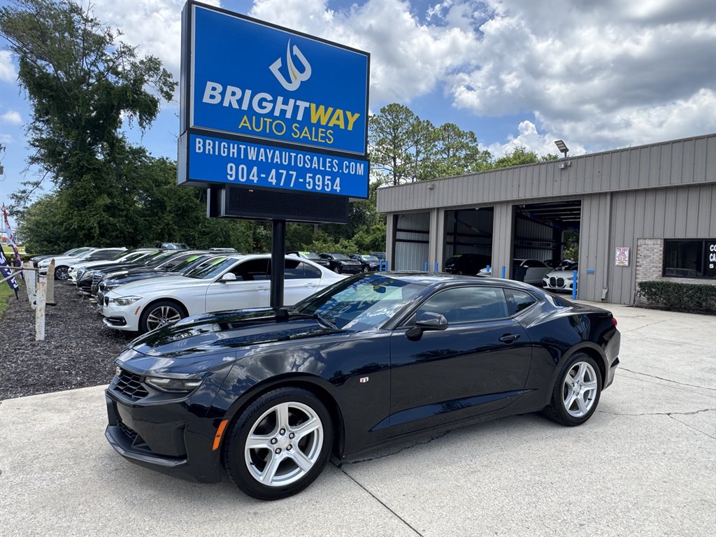 2020 Chevrolet Camaro - $18,900