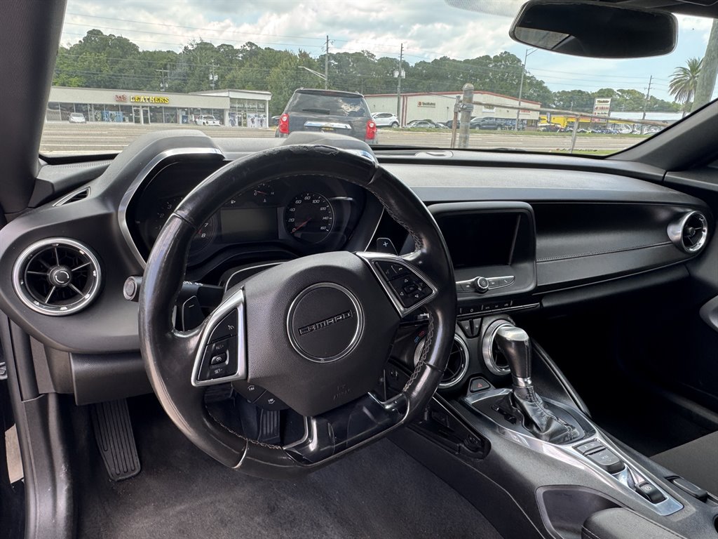 2020 Chevrolet Camaro - $18,900